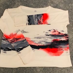 GAP Fit athleisure shirt